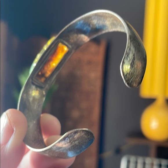 Old Pawn Vintage .925 Sterling Silver Bracelet with Moss Green Amber Stone - Picture 7 of 9